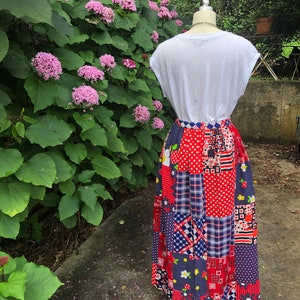 70's AMERICANA PATCHWORK Skirt/70s Maxi Skirt/70s Patchwork Skirt/Vintage Usa Skirt/Red White and Blue Skirt/70s Maxi/Near MINT Condition image 3