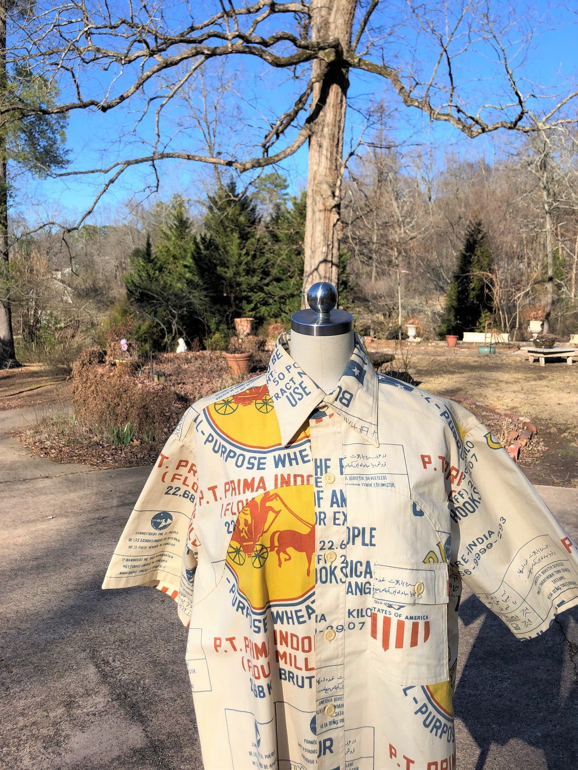 70’s Surfer Style Button-Down Shirt