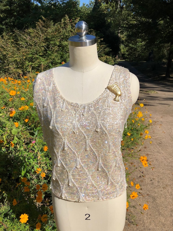 50's IVORY BEADED Top/Sleeveless Beaded Top/Ivory Tops/Sleeveless Ivory Tops/Beaded Tops/50's Beaded Tops/Beaded Tops/Good Vintage Condition