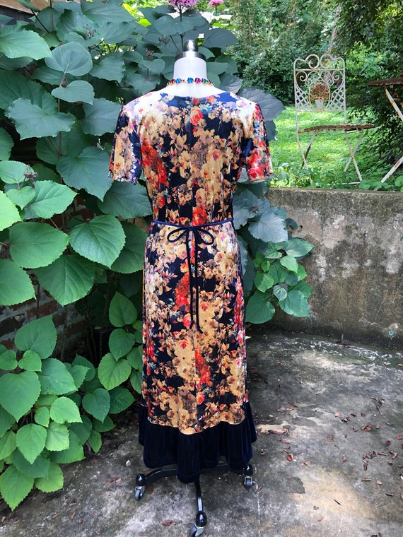 80's FLORAL MIDI Dress/80’s Velour Dress/Vintage … - image 3