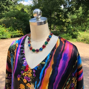 BEAUTIFUL 80's Mumu/80’s MuMu/Kaftan Dress/MuMu Dresses/Floral MuMu/Colorful MuMu/80's Caftans/80's Kaftan/80's Dress/Good Vintage Condition