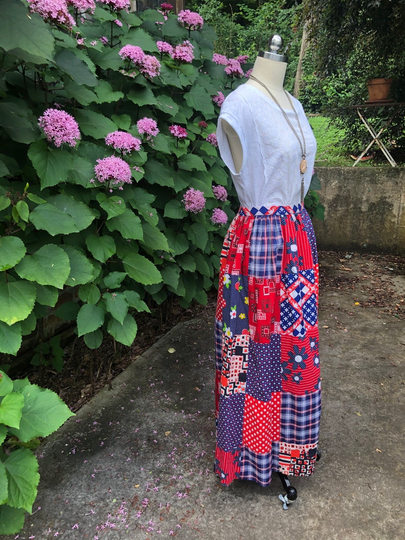 70's AMERICANA PATCHWORK Skirt/70s Maxi Skirt/70s Patchwork Skirt/Vintage Usa Skirt/Red White and Blue Skirt/70s Maxi/Near MINT Condition image 5