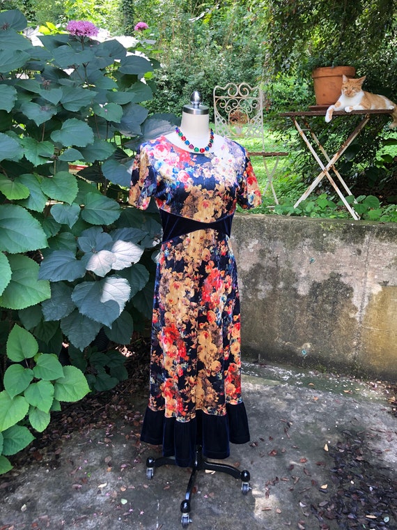 80's FLORAL MIDI Dress/80’s Velour Dress/Vintage … - image 2