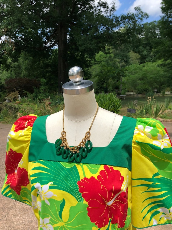 BEAUTIFUL80's HAWAIIAN DRESS/Vintage Hawaiian Dres