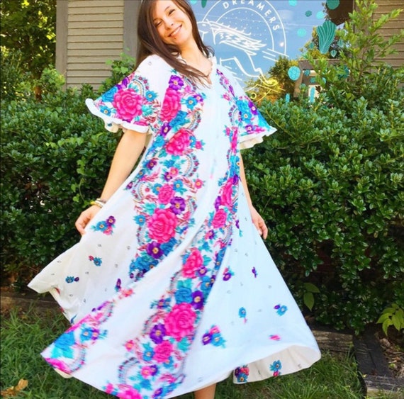 PLUS Size FLORAL Robe/70’s Kaftan/Floral House Dr… - image 1