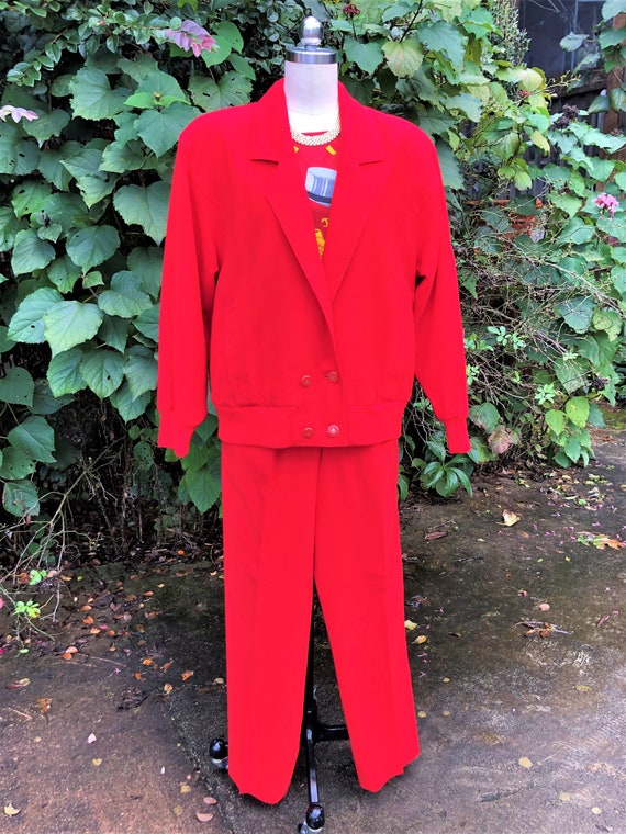 80's LILLI ANN Collection Red Pantsuit/Vintage Br… - image 2