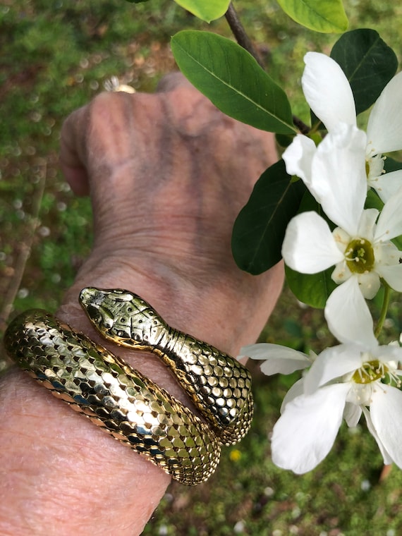 SNAKE BRACELET Whiting and Davis/60’s Snake Bangl… - image 5