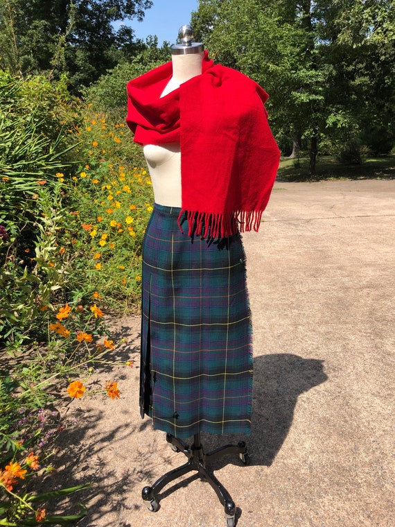 LOVELY 70's PLAID KILT/Plaid Kilts/Vintage Kilts/W