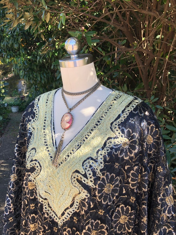 70's DRESSY Lace KAFTAN/70’s Goddess Kaftan Dress/