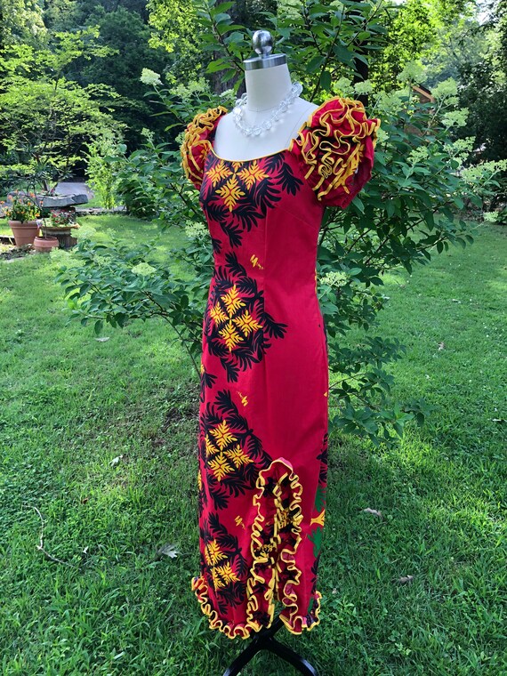 Vintage Mamo Hawaiian Dress/Vintage Hawaiian Dres