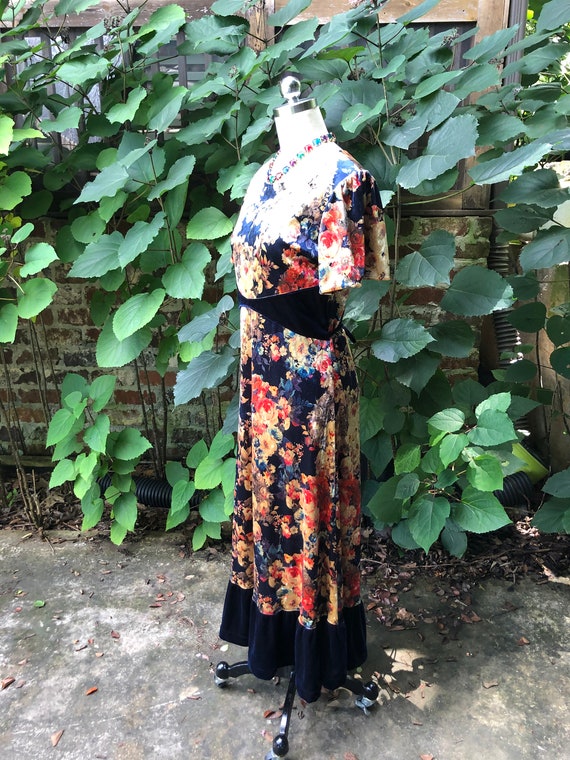 80's FLORAL MIDI Dress/80’s Velour Dress/Vintage … - image 6