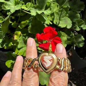 Sweetheart bracelet - Etsy 日本