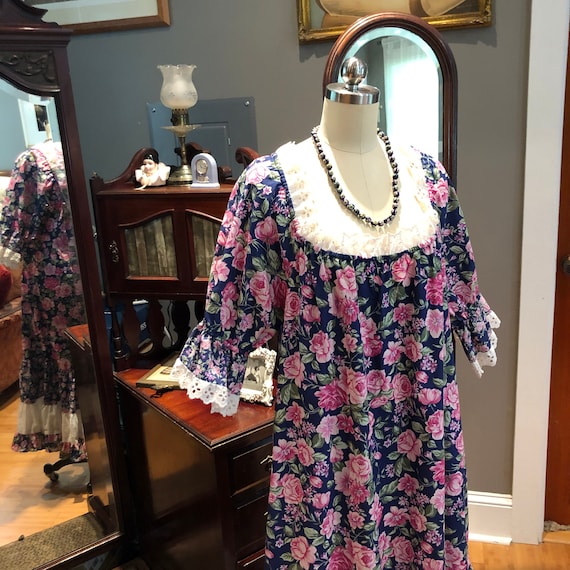 RARE 70's COTTAGE Core XL Floral Maxi/Princess Ka… - image 10