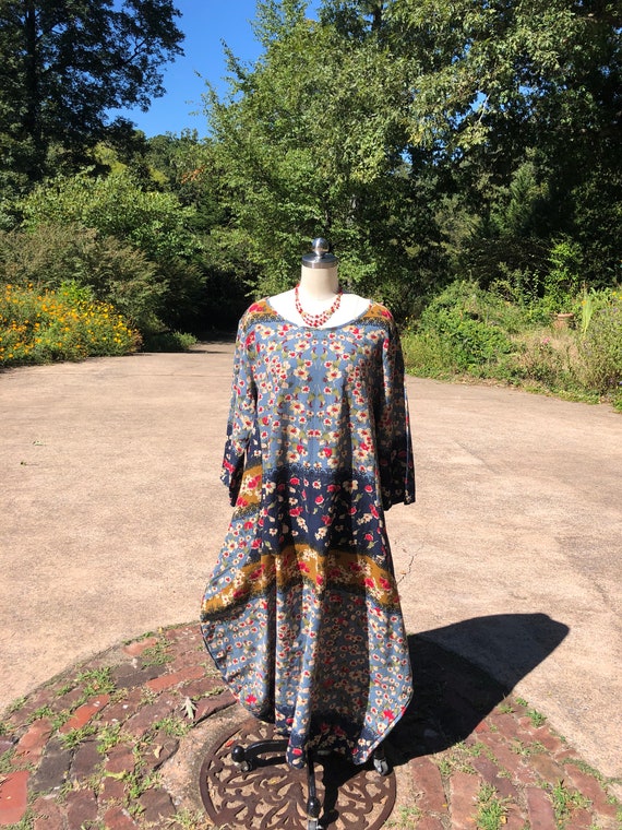 LOVELY 70's XXL FLORAL Dress/70's Dress/Floral Dr… - image 9