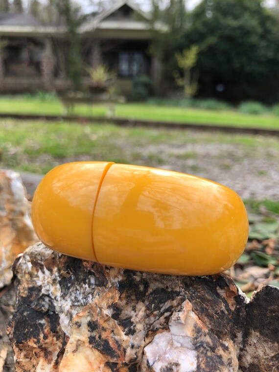 BAKELITE Butterscotch CLAMPER BRACELET/Bakelite B… - image 5