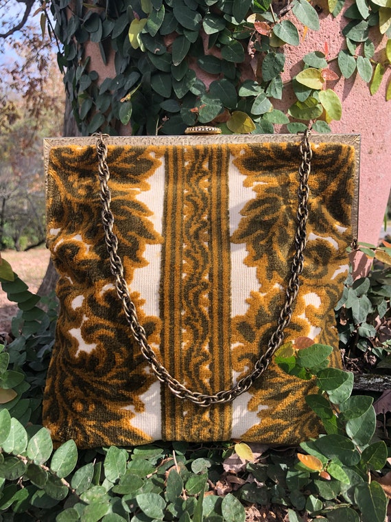 GORGEOUS 60's Tapestry CARPET BAG/Tapestry Handba… - image 2