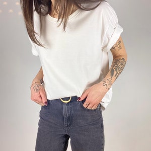 T-shirt classique en coton blanc | T-shirt blanc fin minimaliste vintage des années 90 T-shirt basique en coton blanc coupe boyfriend T-shirt blanc coupe décontractée taille libre