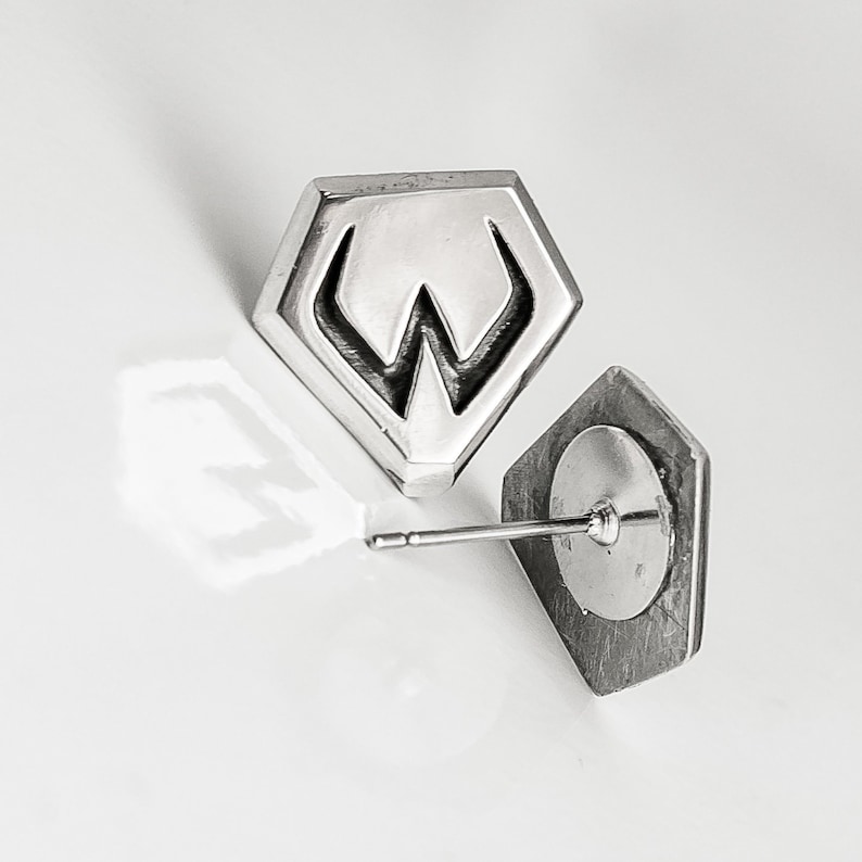 Overwatch Widowmaker silver stud earrings Overwatch jewelry Perfect accessory for Overwatch cosplay