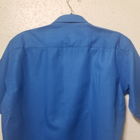 Camisa color azul pavo sale