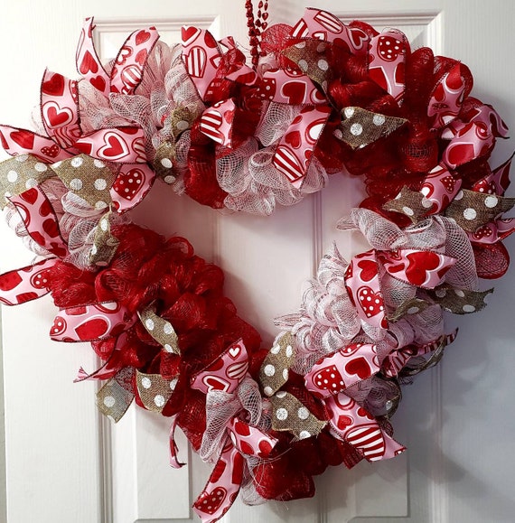 Sweetheart Red Ribbon Wreath Kit