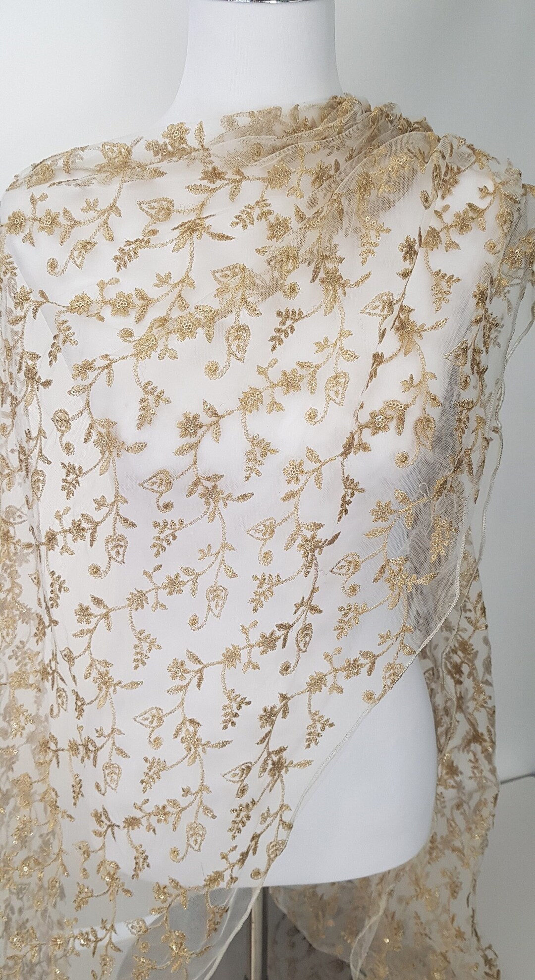 womens gold shawl