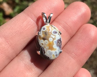 Amazing yellow Mexico Crazy Lace Agate pendant stone EA1897