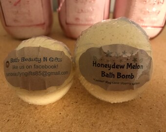 Honeydew Melon bath bomb