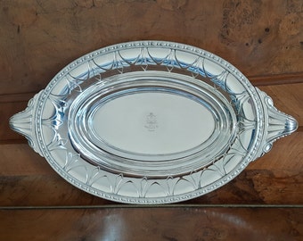 Art Deco France - attractive serving bowl ca. 1930 - oval, silver plated - from an old Parisian palace hotel