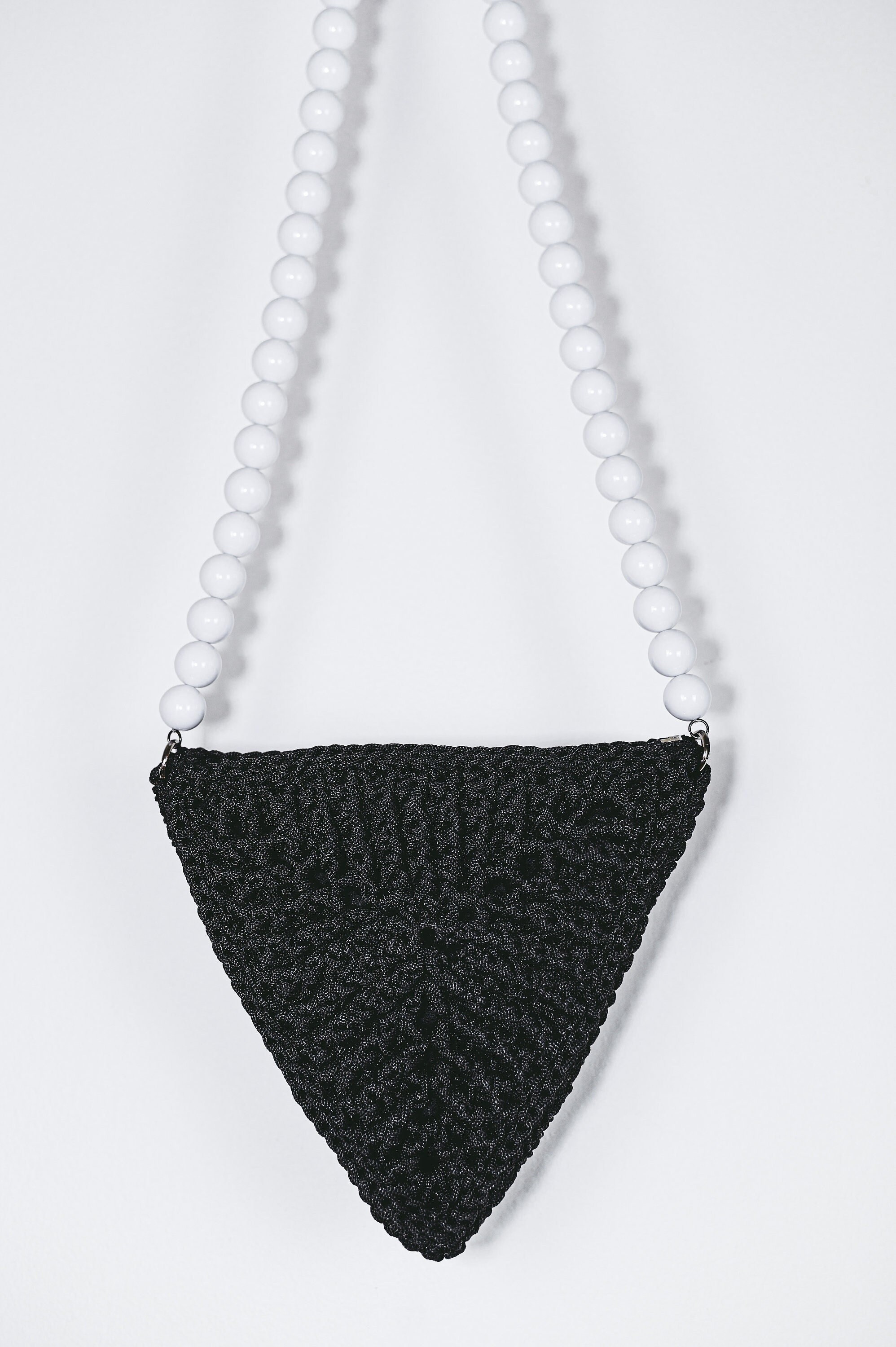 Crochet Triangle Bag Pattern | Crocheted Crossbody Bag for Women Pattern