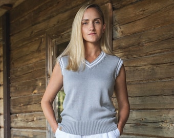 Chaleco tipo suéter para mujer, chaleco vintage liso de lana merino suave, chaleco de punto gris, chaleco de lana informal elegante, chaleco de merino cálido.