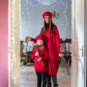Gezellige rode plus size jurk, gebreide tuniekjurk van merinowol, coltrui winterjurk, oversized warme vrouw jurk met lange mouwen