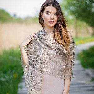 womens lightweight shawl