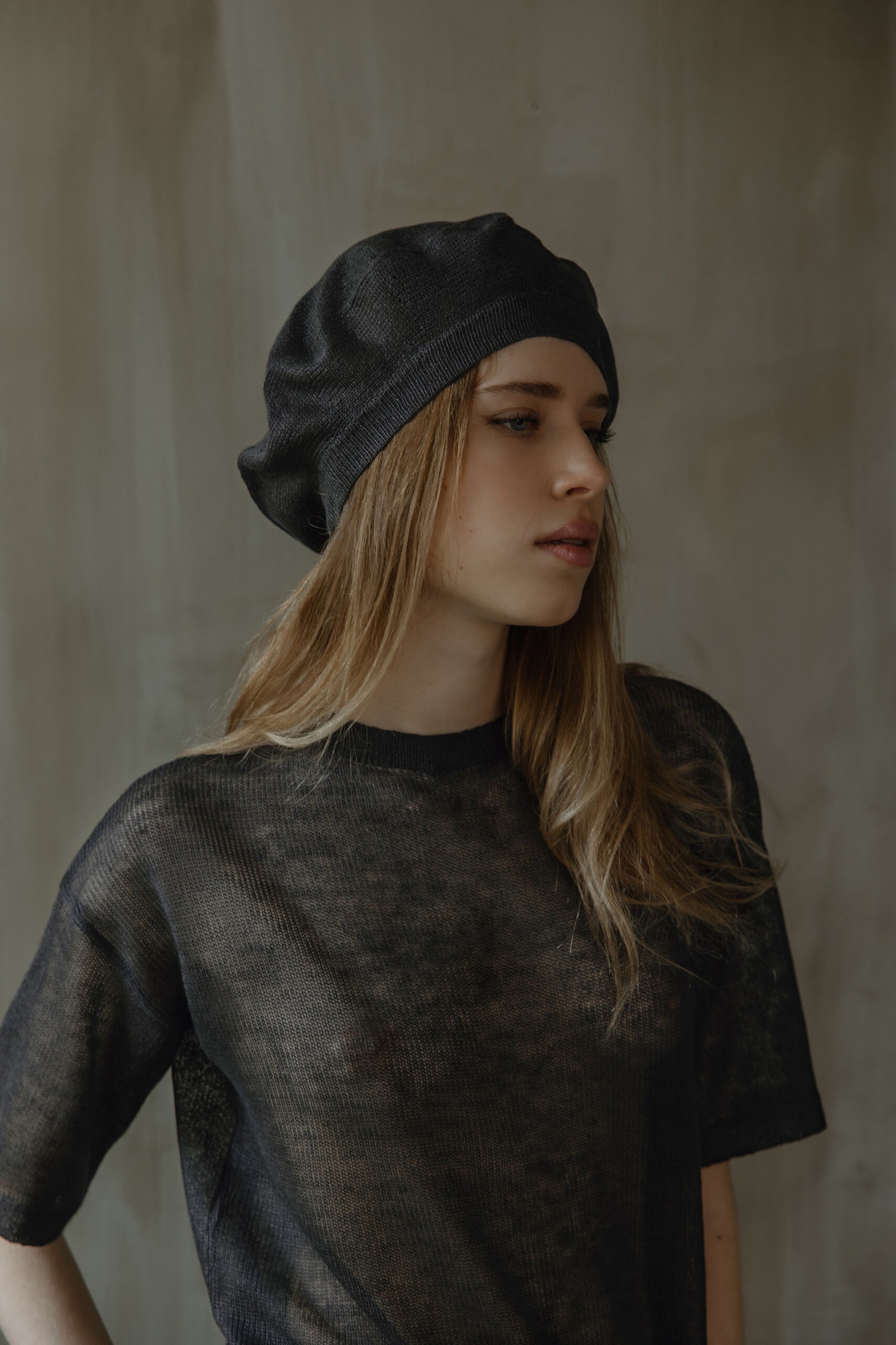 Slouchy Knit Summer Beret for Women, Woman Eco Linen Light  display picture 2