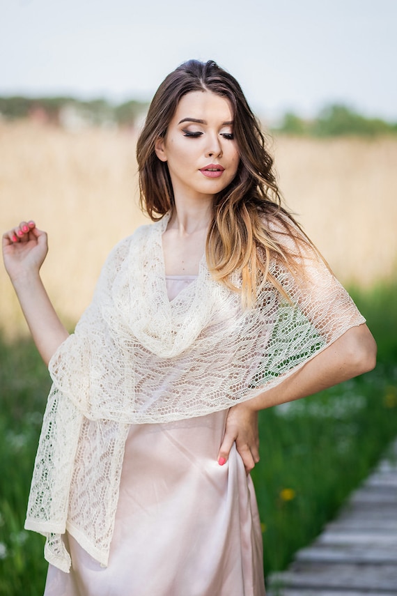 lightweight shawl for wedding