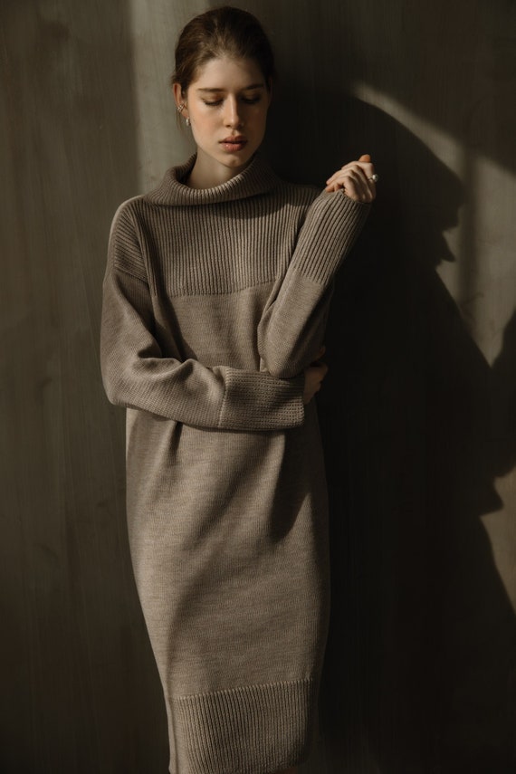 Brown Wool Sweater Dress, Oversized Women 100% Merino Woolen Dress, Soft Natural Merino Wool Yarns Midi Dress, Hand Knitted Long Wool Dress - Etsy Denmark Brown Wool Sweater Dress, Oversized Women 100% Merino Woolen Dress, Soft Natural Merino Wool Yarns Midi Dress, Hand Knitted Long Wool Dress - Etsy Denmark