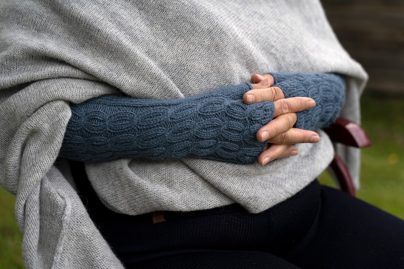 Wrist Warmers for Grandmother, Hand Knitted Fingerless Mittens, Gauntlets Gloves Alpaca, Grey Wrist Cuffs, Long Typing Gloves image 3