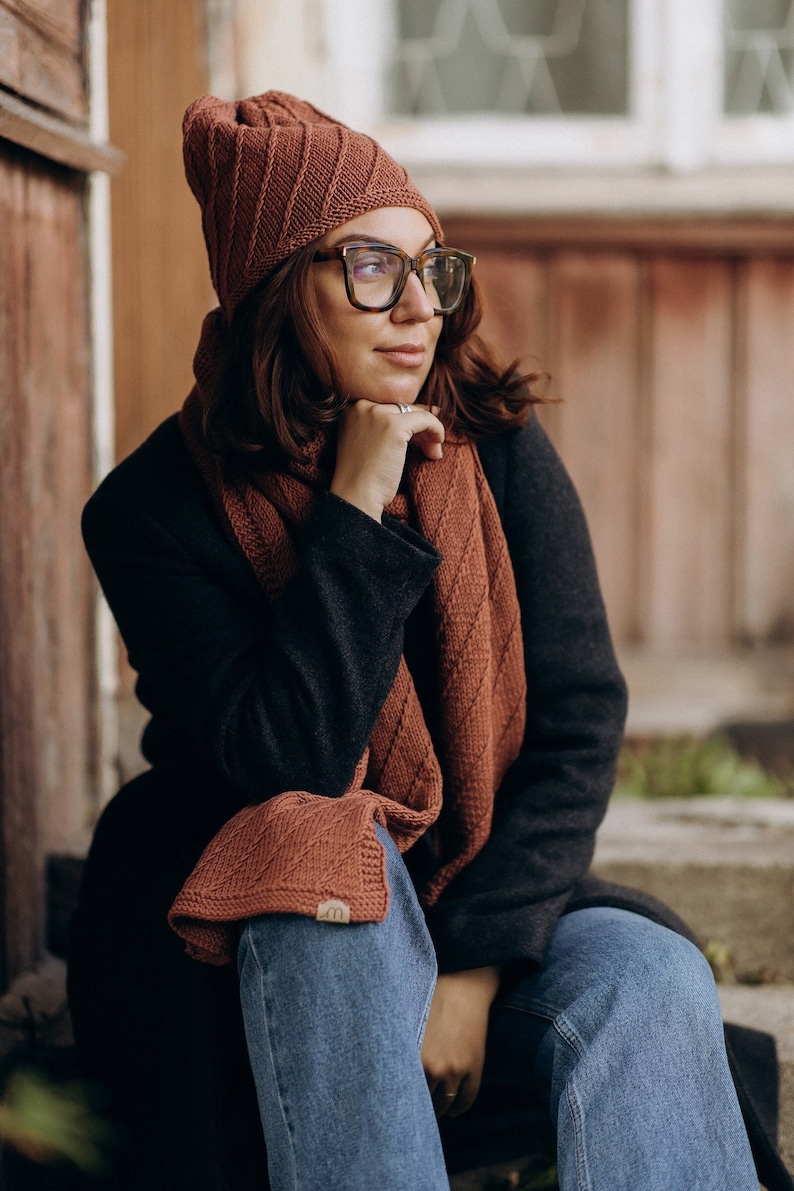 100% hand knit merino wool women cap, Natural wool warm beanie hat, Soft woolen minimal knit cap, Pure wool cap with lining, Hygge style hat hazelnut