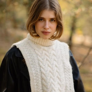 Vintage merino wool knit bib collar, Alpaca knitted bib collar vest, Warm alpaca wool bib scarf, White soft merino knit bib collar women image 1