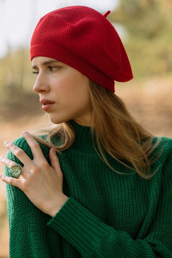 French Style Beret Hat, Christmas Merino Wool Beret, Classy  display picture 3