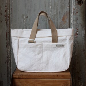 SHOPPING MEDIUM MYO mine yours ours, borse in carta, carta lavabile, paper bags, carta pelle, ecobags, vegan, riciclabili, borse con manici