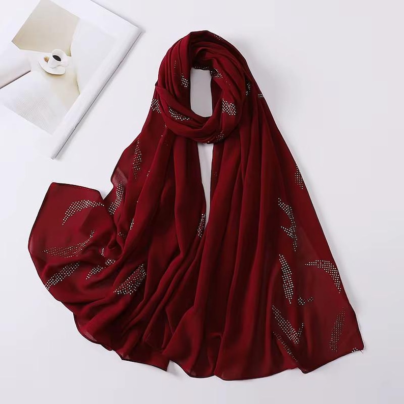 Svart chiffong hijab med strass, lätt och blygsam huvudduk för vardagsbruk, bröllop bild 8