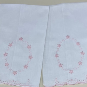 Set of 2 Brand New Linen Guest Towels Hand Made 2 Colors, Pink, Mint or Yellow