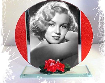 Marilyn monroe, birthday, cut glass round plaque, any occasion, ltd edition