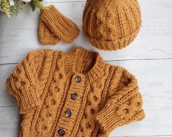 Hand knitted/Baby aran set/0-3 month/cables/hat/baby cardigan/jacket/coat/Vintage style/bobble hat/mustard/modern/Newborn/baby shower gift/