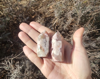 Small Flower Agate - Choose Tower