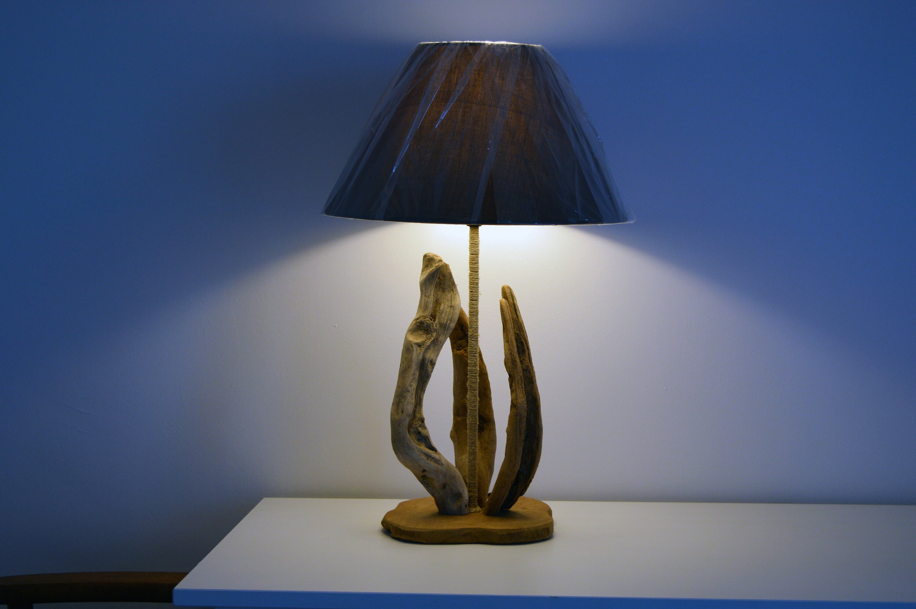 Lampe en Bois Flotté Pour L'ornement de Votre Pièce