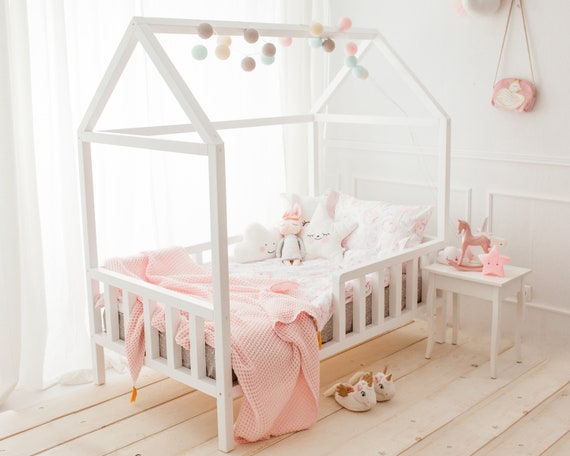 kids house bed
