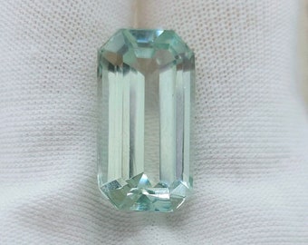 Spodumene 12ct Emerald Shape, Natural Hiddenite, Green Kunzite Gemstone Loose