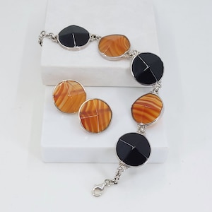 Black and Brown Onyx Bracelet, Uniquely Cut Stripped Brown Onyx and Black Onyx Cabochon Stones in Modern Bracelet