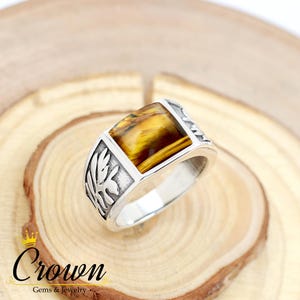Tiger Eye Men&#39;s Ring: Sterling Silver Square Signet with Leaf Design